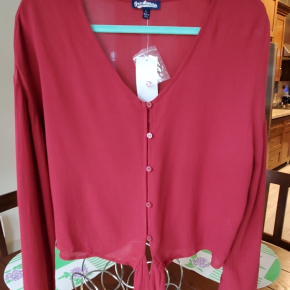 Freshman rosewood colored front tie top - Picture 5 of 9